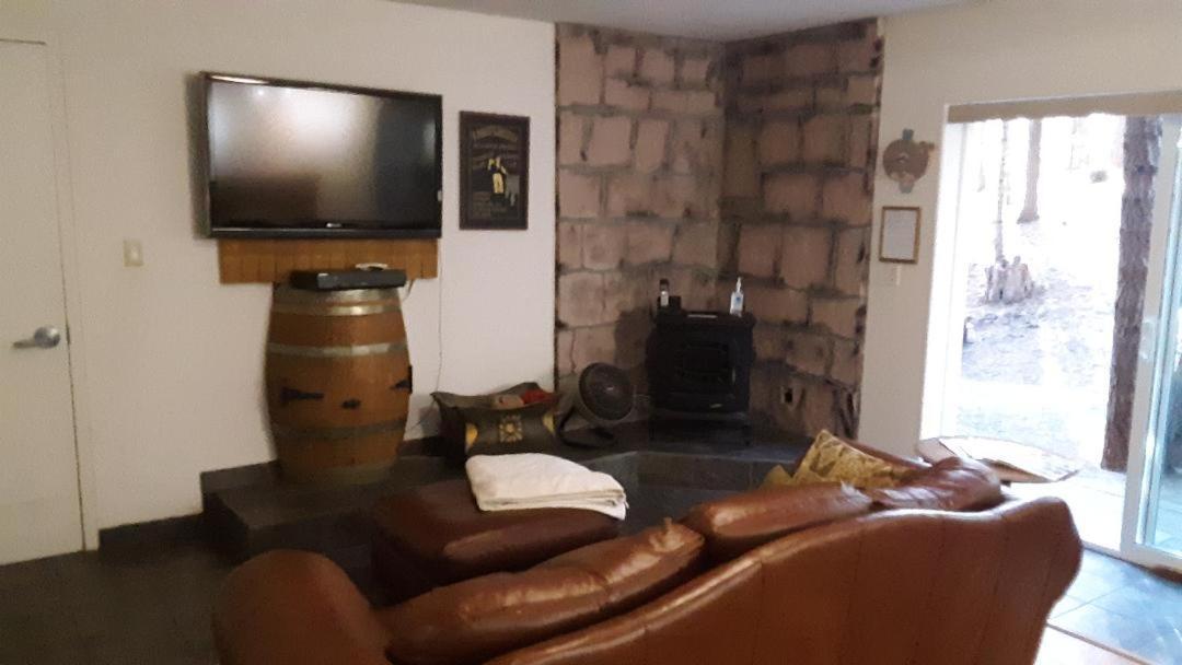 Winterfell Inn - No Xtra Fees, Dogs Ok, King & Queen Suites Arnold Dış mekan fotoğraf